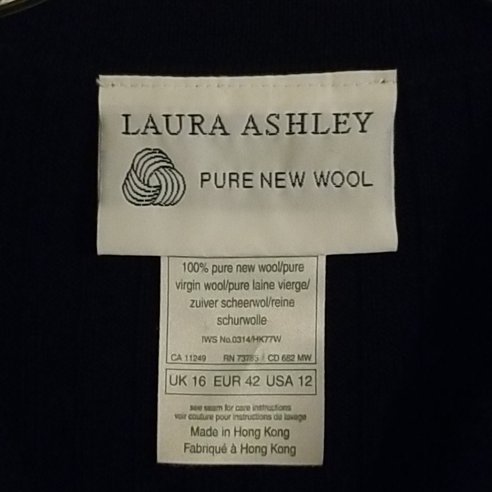 Sweater - Picture 2 of 2